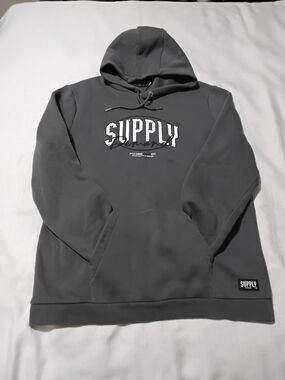 Supply And Demand  Brand Men's Dark Charcoal Pullover Hoodie Sz 2XL.